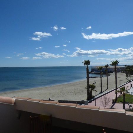 Le Sud Sur Plage Meze Bagian luar foto